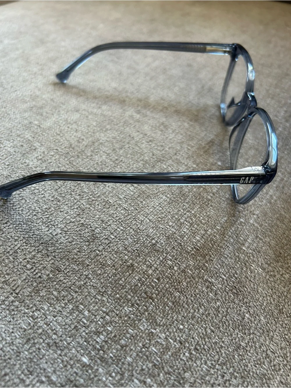 GAP children eyeglass